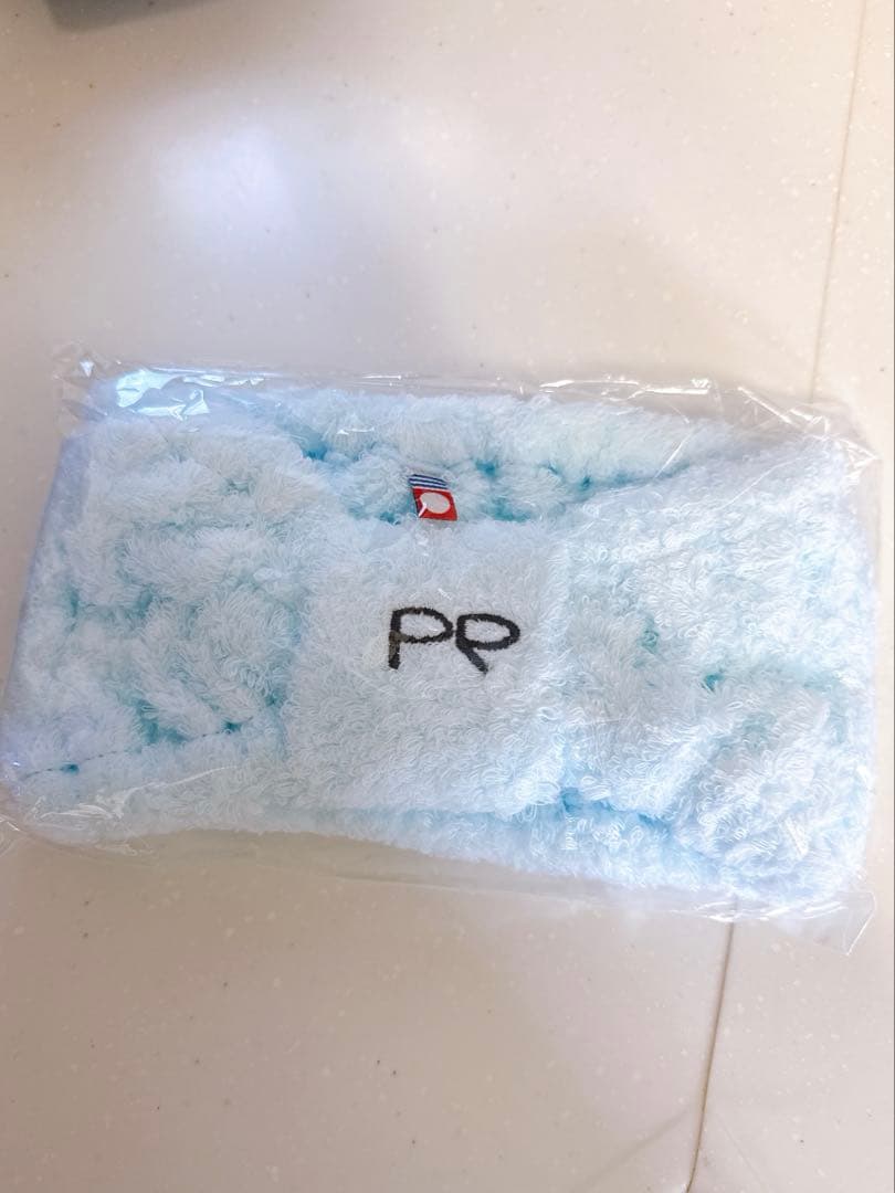 ichie 化粧品 豪華10点＋おまけ付き！美容液・ファンデ まとめ売り