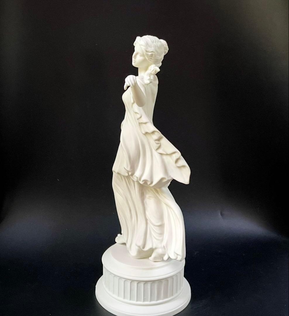 ウェッジウッド　ジャスパー　フュギュリン　　　　　　【ダンシングアワーNO.5】