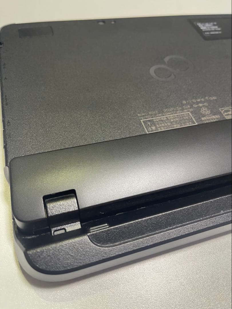 富士通　ノートPC 本体