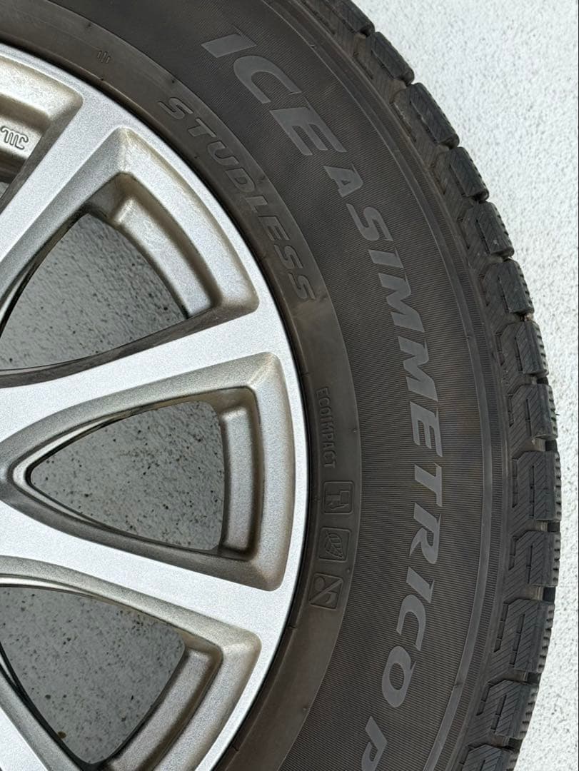 【専用】スタッドレス＋ホイール4本 215/65R16 ヴェゼル使用