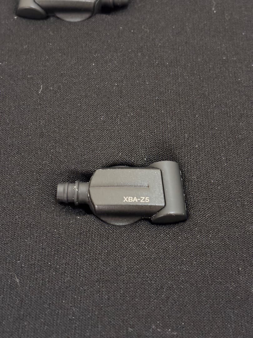 SONY ハイレゾイヤホン XBA-Z5