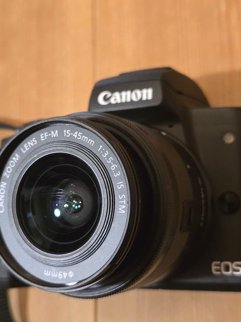 キャノン EOS Kiss m 美品！！レンズ付き
