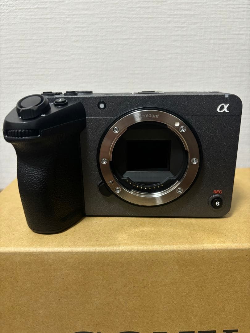 SONY FX30 ミラーレスカメラ 本体　メーカー保証3年付！