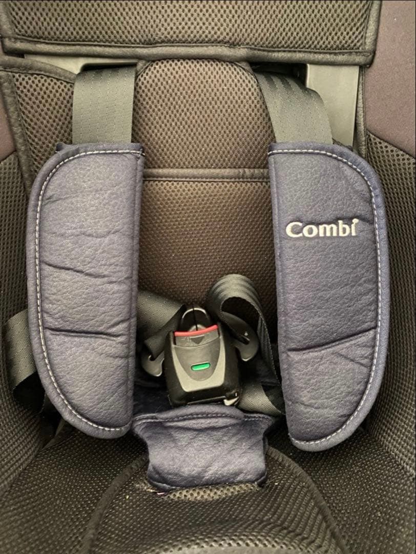 Combi 回転式チャイルドシート ネイビー　 新生児対応　CG-CTG