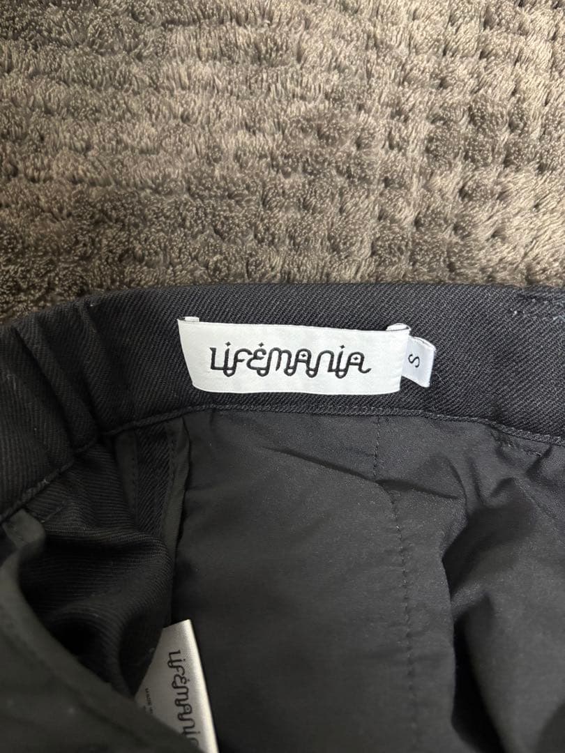 【美品】lifemania favorite trouser