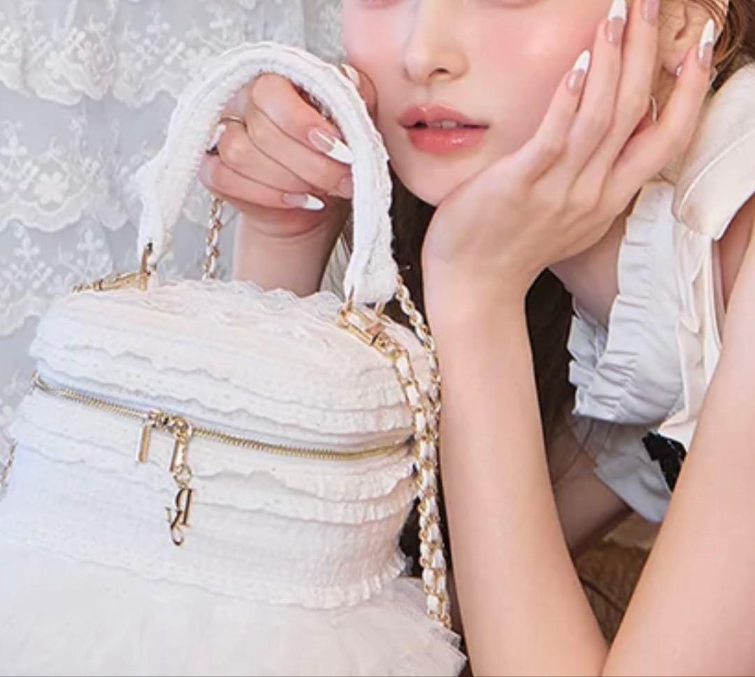 バッグ peony MINETTE HOLIDAY CAKE VANITY BAG