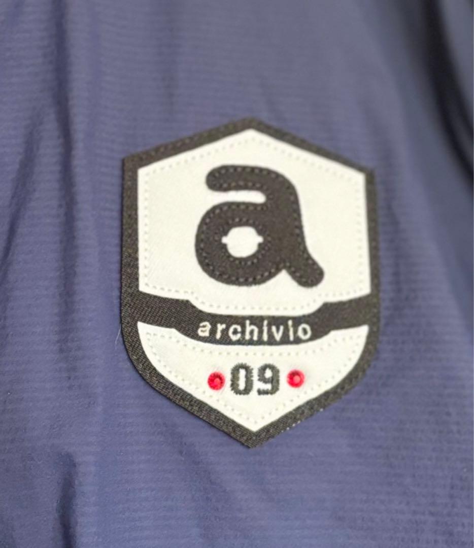 アルチビオ(archivio): レインコート、ブルー