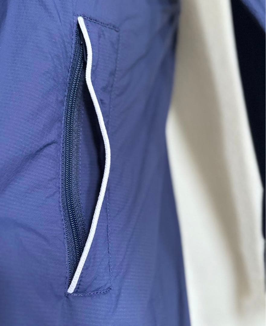 アルチビオ(archivio): レインコート、ブルー