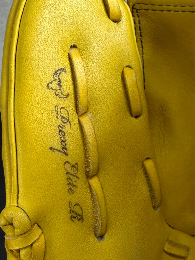 ミズノプロ　オーダー　軟式　グローブ　かなり柔らかい　即戦力のグローブ