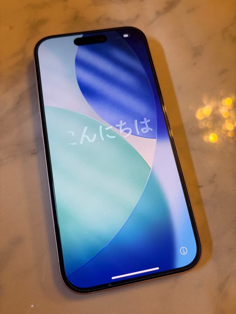 iPhone15ピンク 本体　256ギガ