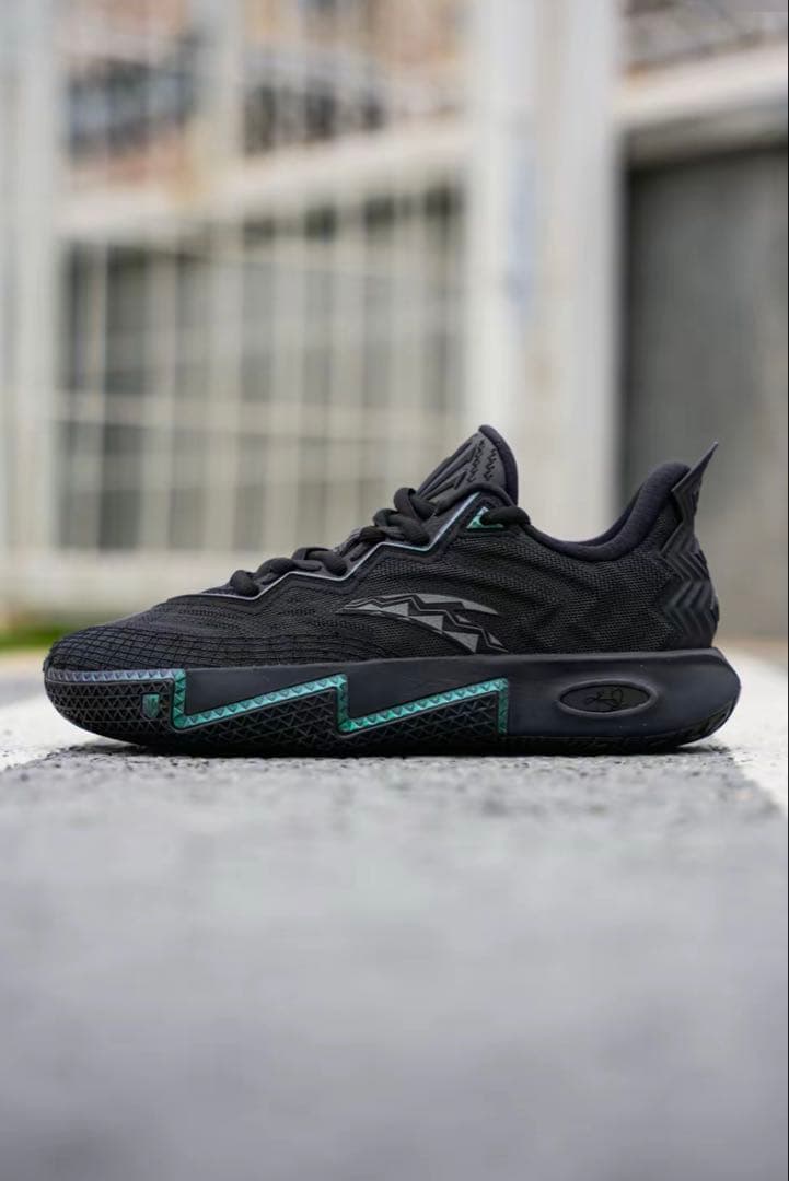 新品正規品ANTA KAI2 BLACK WORRIOR US9.5 カイリー