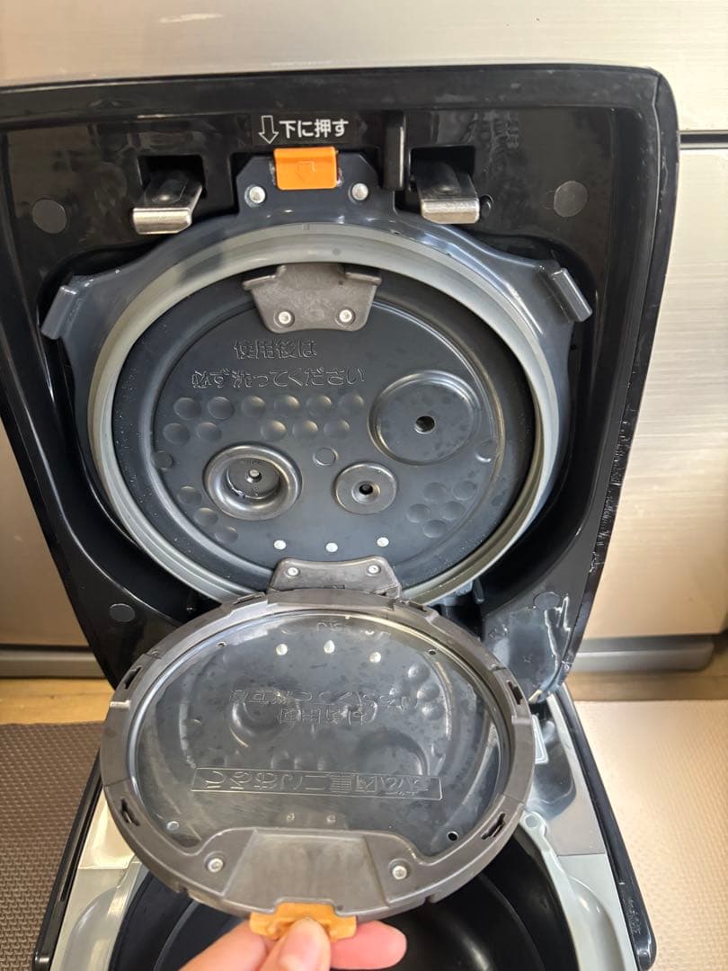 象印 圧力IH炊飯ジャー NW-KB10 炎舞炊き 5.5合炊き -2019年製