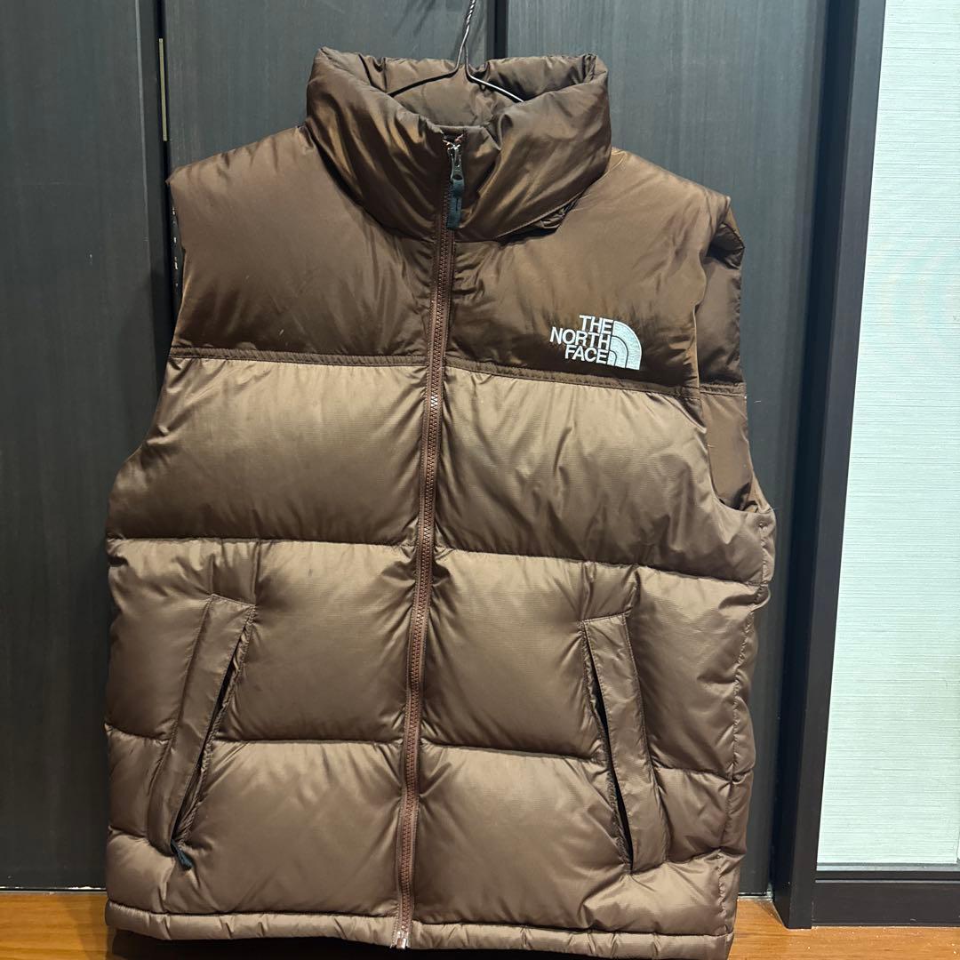 ノースフェイス　ダウンベスト　茶色
