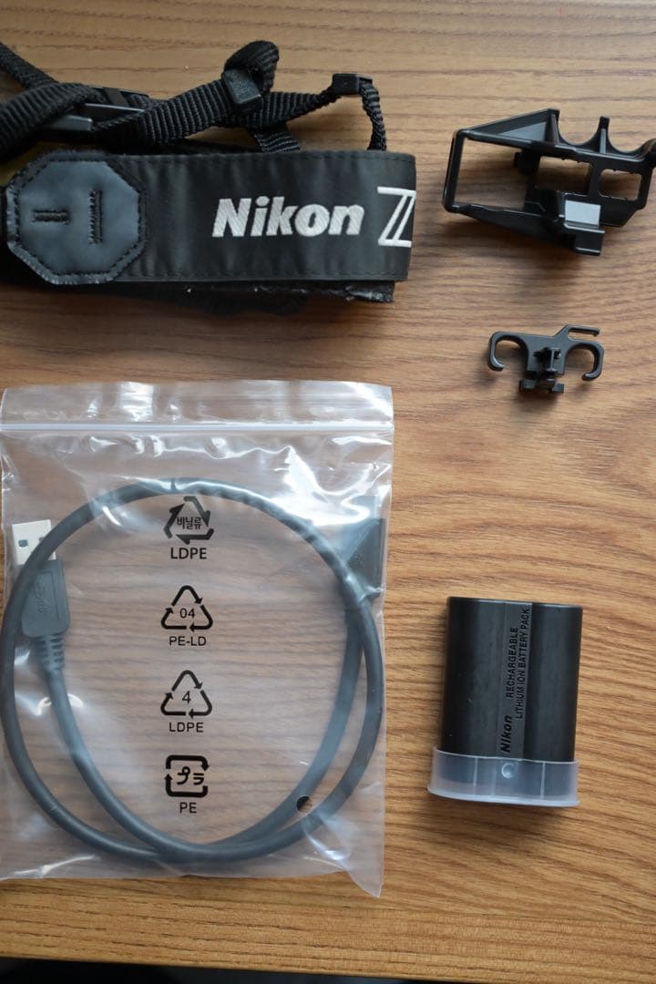 ユ*キ様 Nikon Z6II 本体と付属品　z6iI