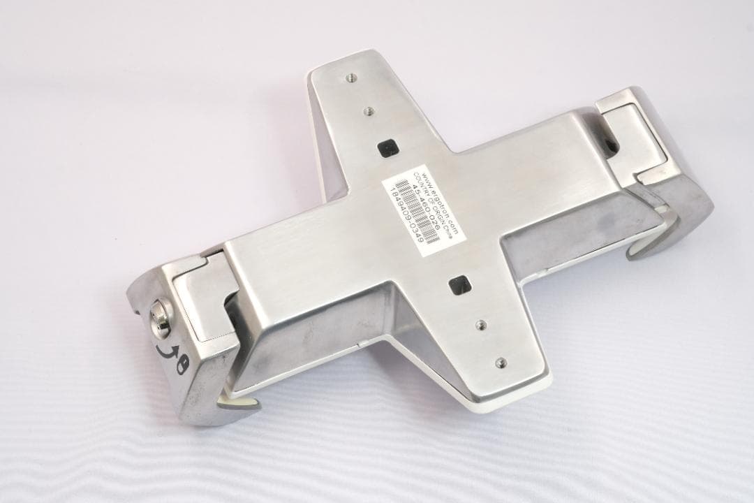 エルゴトロン 施錠付タブレットマウント 45-460-026