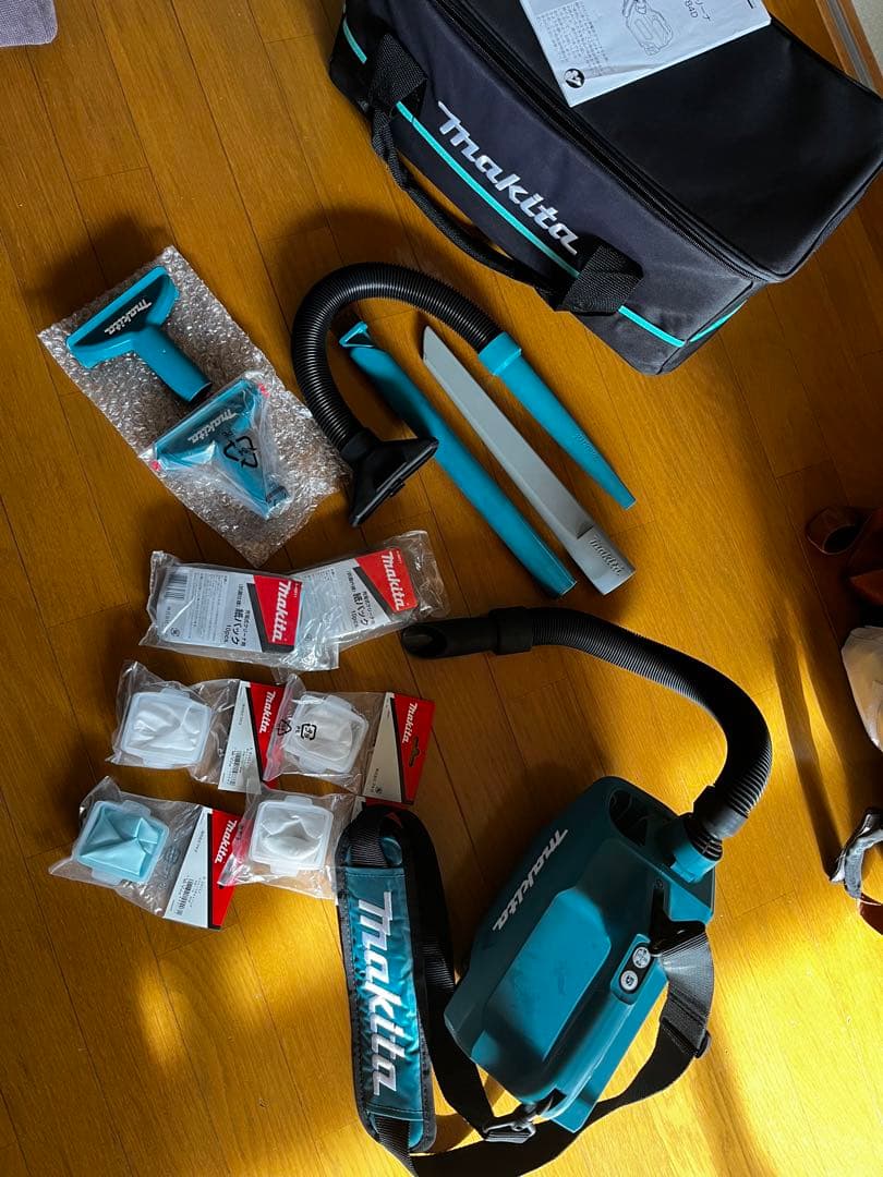 Makita CL180F 掃除機 18V