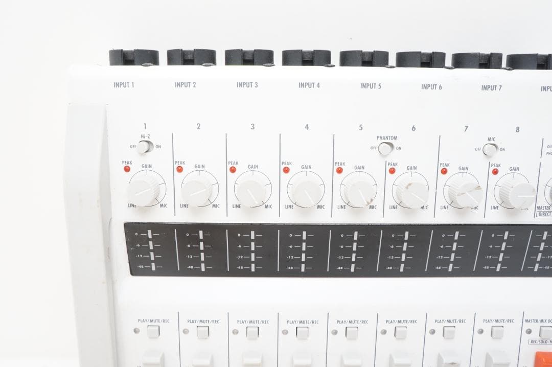 ＜動作品＞ZOOM R16 マルチトラックレコーダー