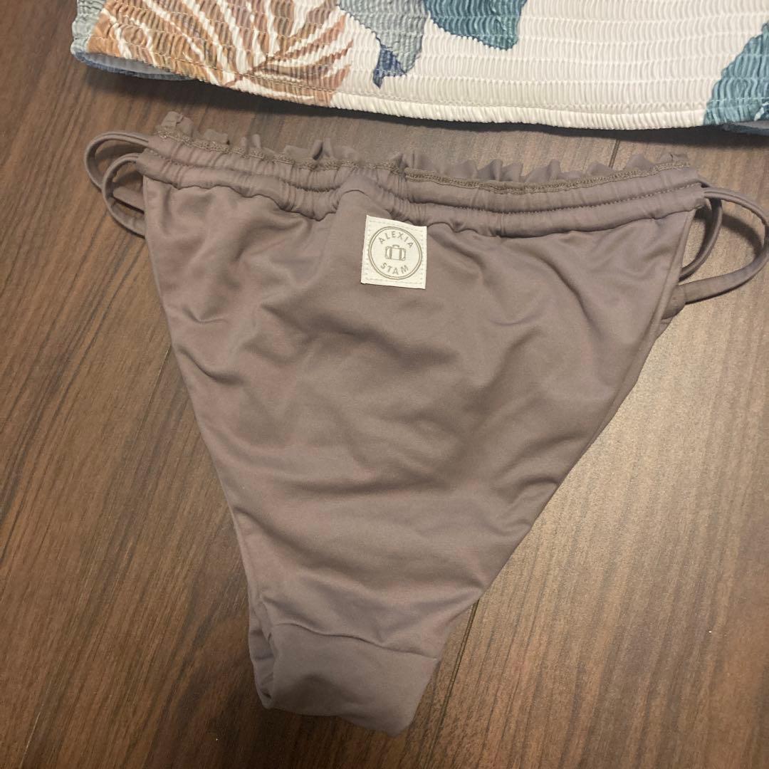 アリシアスタン　ビキニ　上下セット