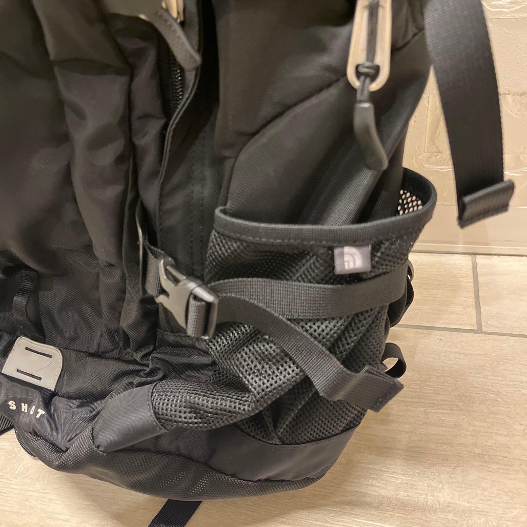THE NORTH FACE HOT SHOT ブラック バックパック