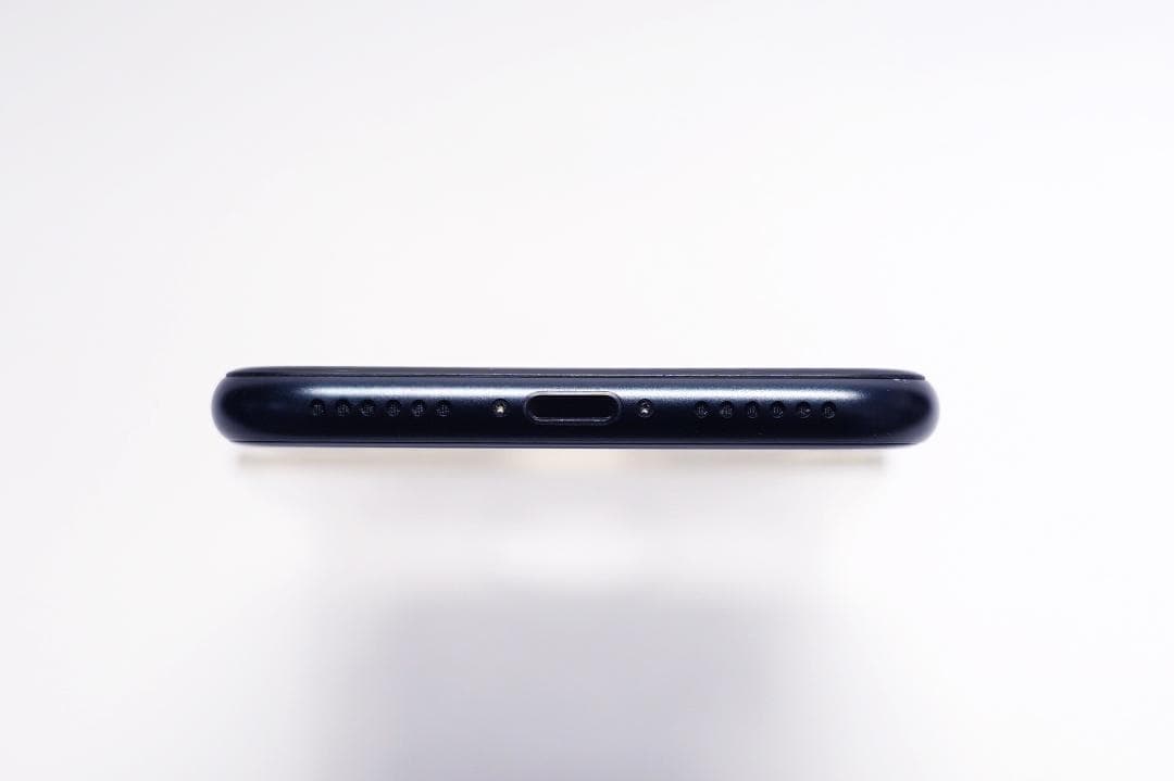 【即日発送可能】iPhone SE 第3世代 SIMフリー 64GB