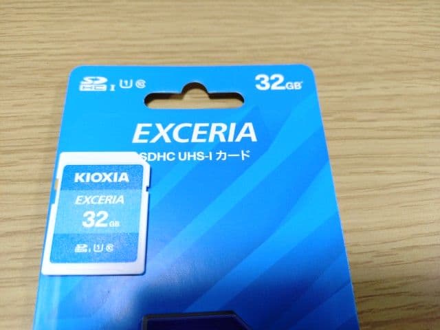 OLYMPUS PEN E-P2 レンズ付 充電器新品 手ブレ補正不良 ジャンク