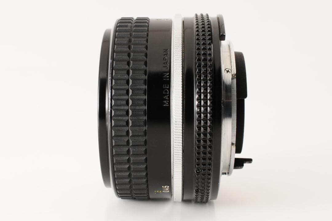 Nikon Ai NIKKOR 50mm F1.8 MFレンズ