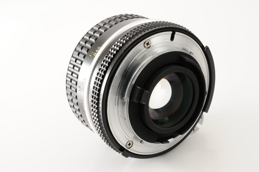 Nikon Ai NIKKOR 50mm F1.8 MFレンズ