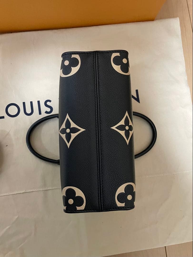 あやや様本人確認中RFID 正規品 ルイヴィトン オンザゴーPM アンプラント