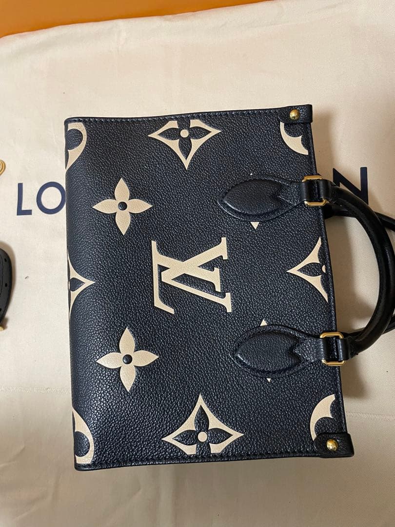 あやや様本人確認中RFID 正規品 ルイヴィトン オンザゴーPM アンプラント