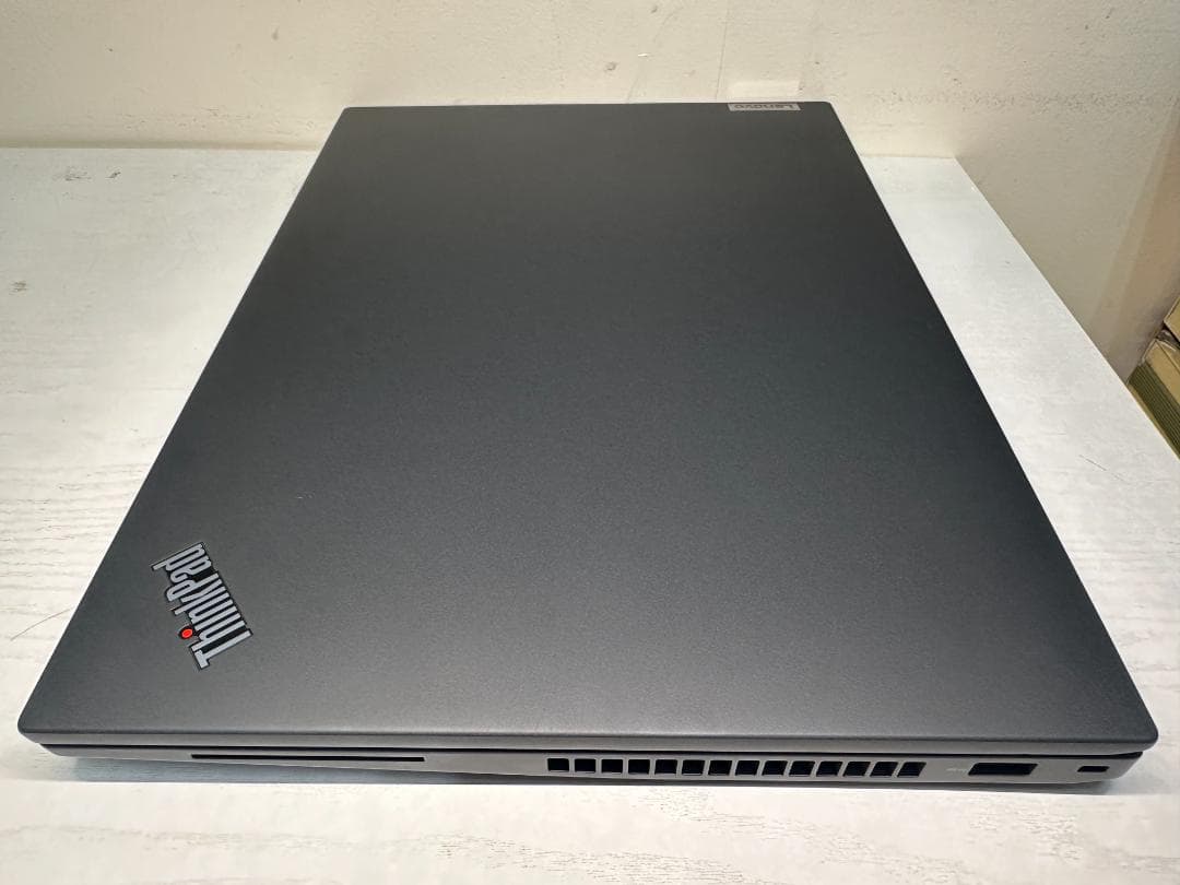 Windowsノート本体 Lenovo ThinkPad P16s G1 i7 32G 512G T550