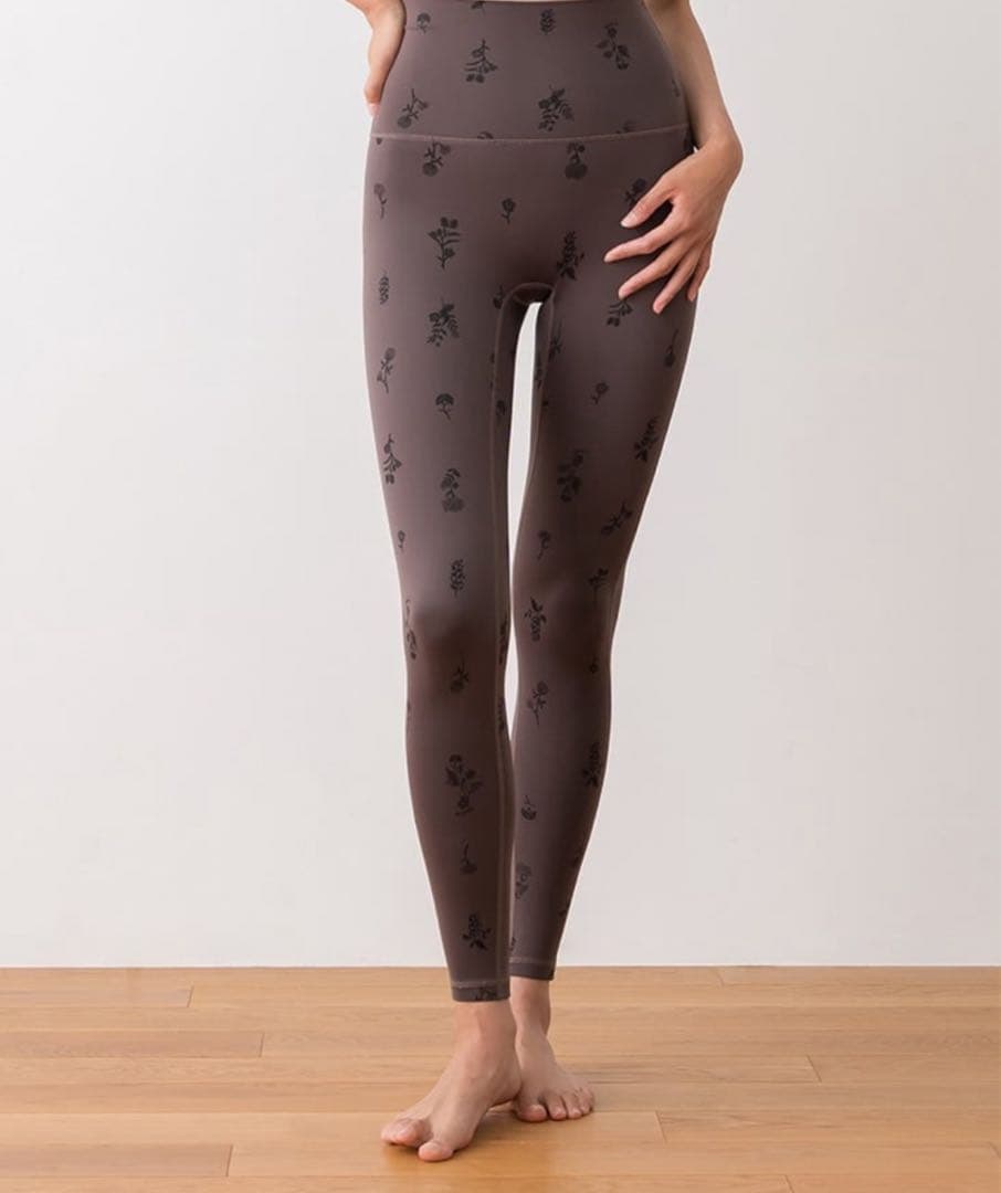 新品未開封 SUKALA フラワーブーケレギンス Mサイズ