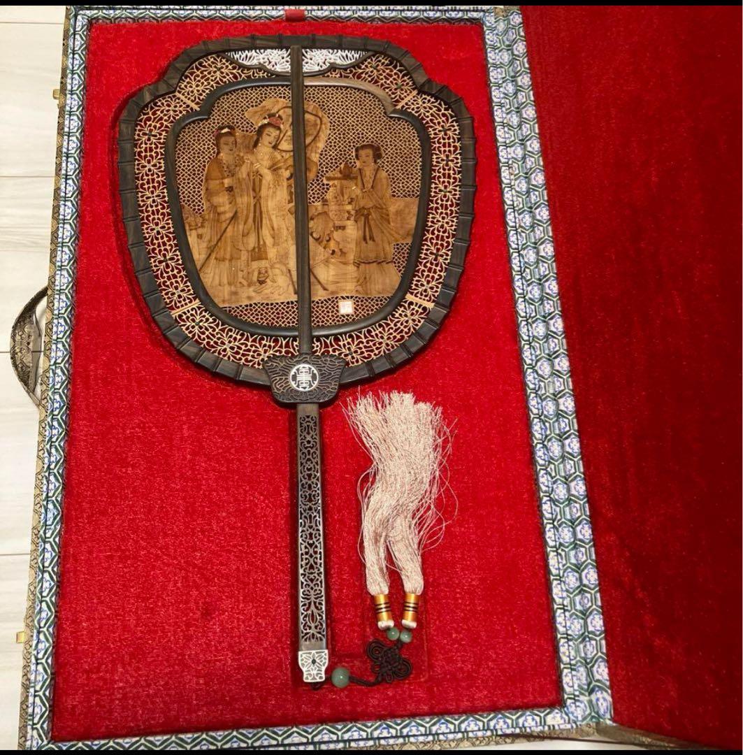 中国美術 唐木造 白檀透彫刻 翡翠 軍配型硯屏 唐団扇　唐物　伝統工芸