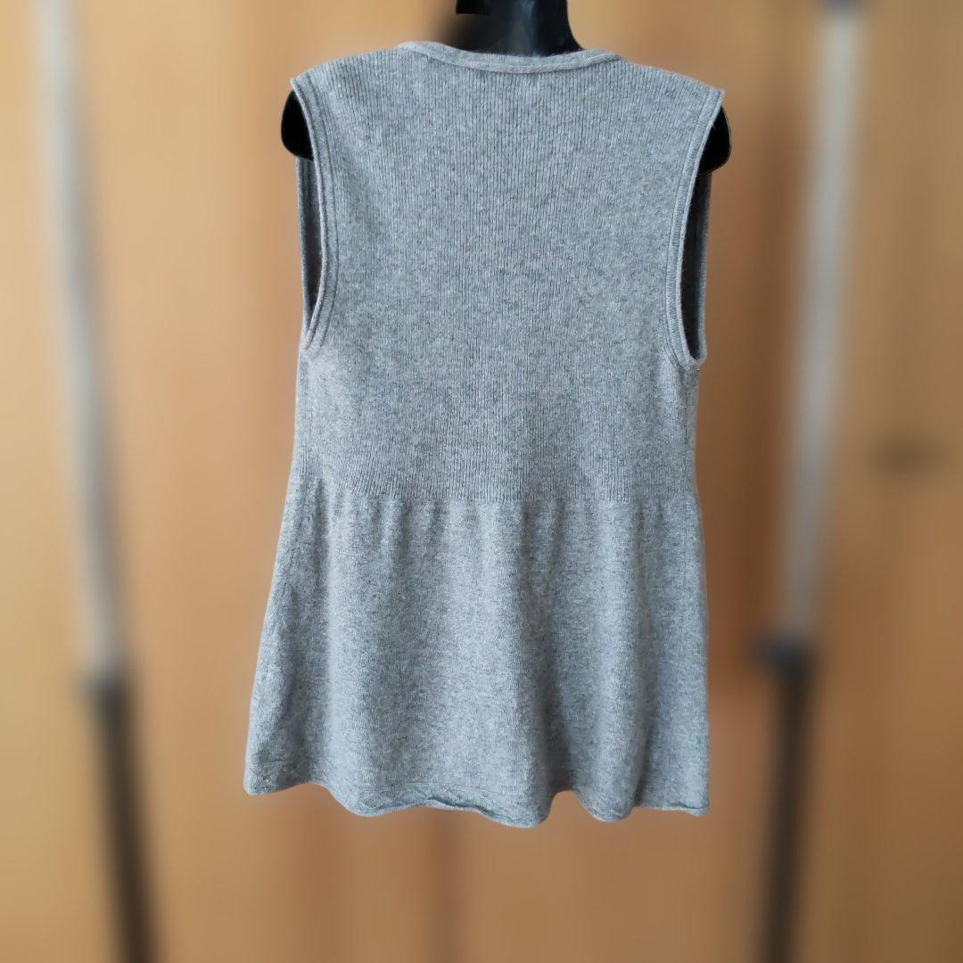 ☆専用☆希少ミンクアンゴラ、ビーバー入グレー ニットベスト ボタン付き ポケット