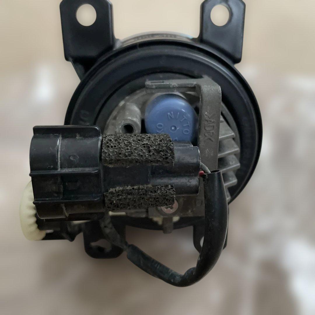 ホンダ純正フォグランプN-BOX N-WAGON ステップワゴン フィット2個