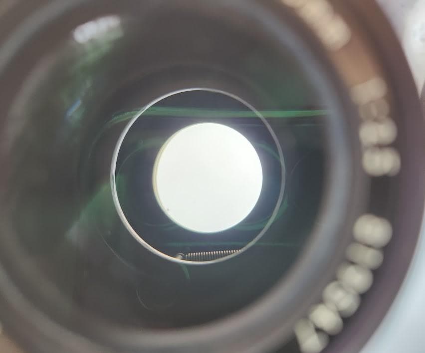 NIKKOR 105mm f/2.5 レンズ（中古）