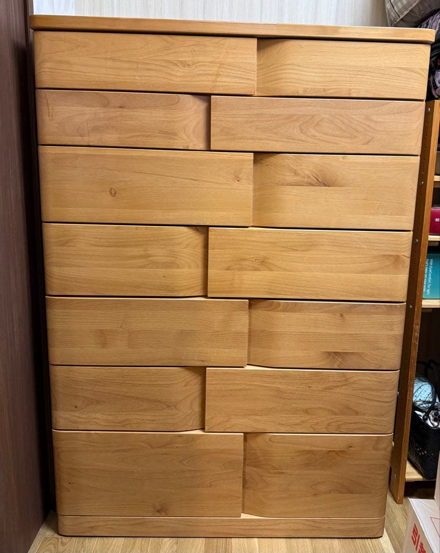 カグクロ 天然木製スリムチェスト幅905mm