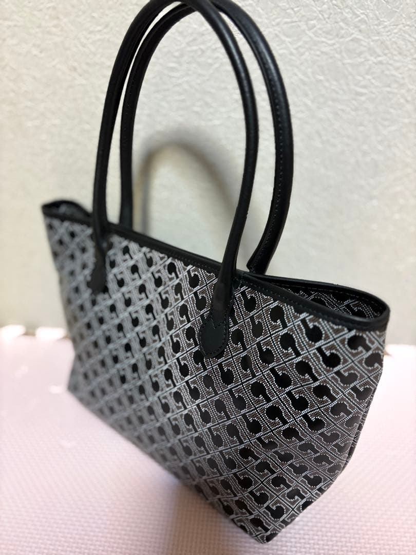 ららLaraさま ゲラルディーニ☆リナシメント☆トート☆イタリア