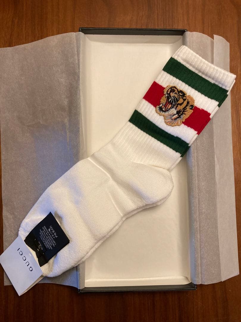 新品　GUCCI グッチ 靴下 タイガー ライン ソックス　虎