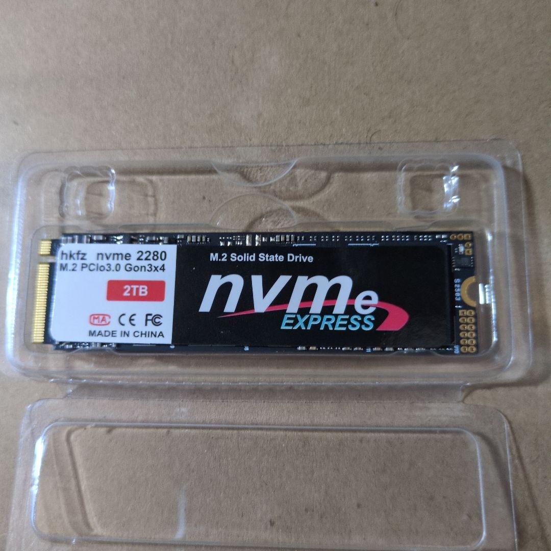 M.2 NVMe SSD 2TB PCIe 3.0 ヒートシンク付き