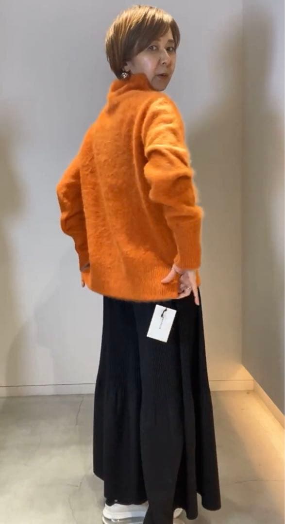 12/4迄限定値下げ モニーレTR布帛2段プリーツパンツ