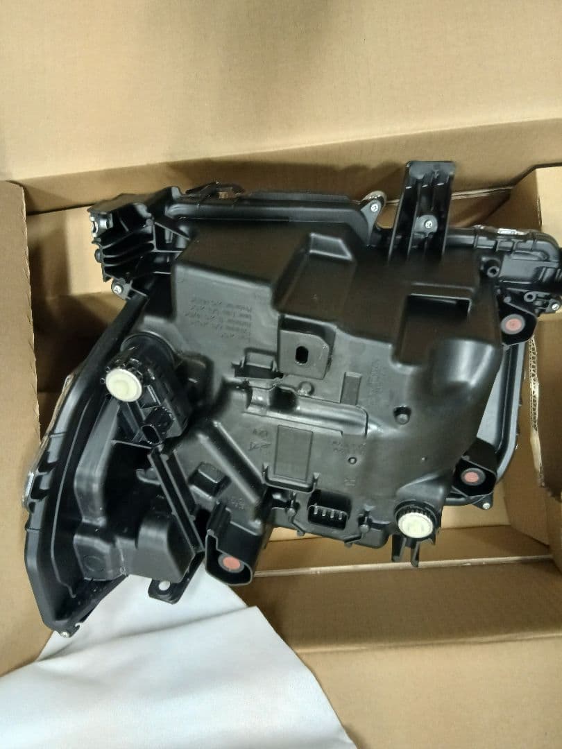 タントカスタム　la650　ヘッドライト