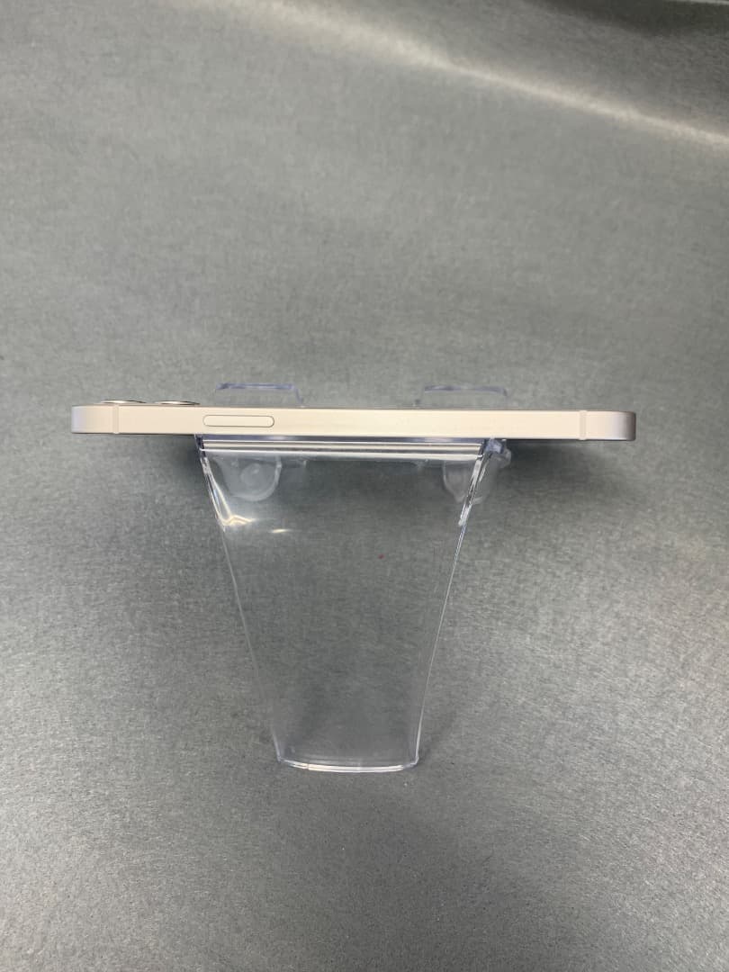 中古　国内版　SIMフリー　iPhone12　64GB　ホワイト色