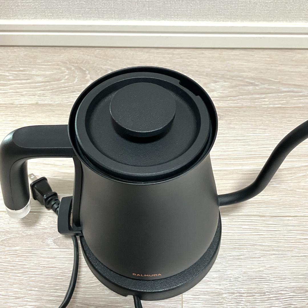 美品 BALMUDA バルミューダ The Pot 電気ケトル ブラック 黒