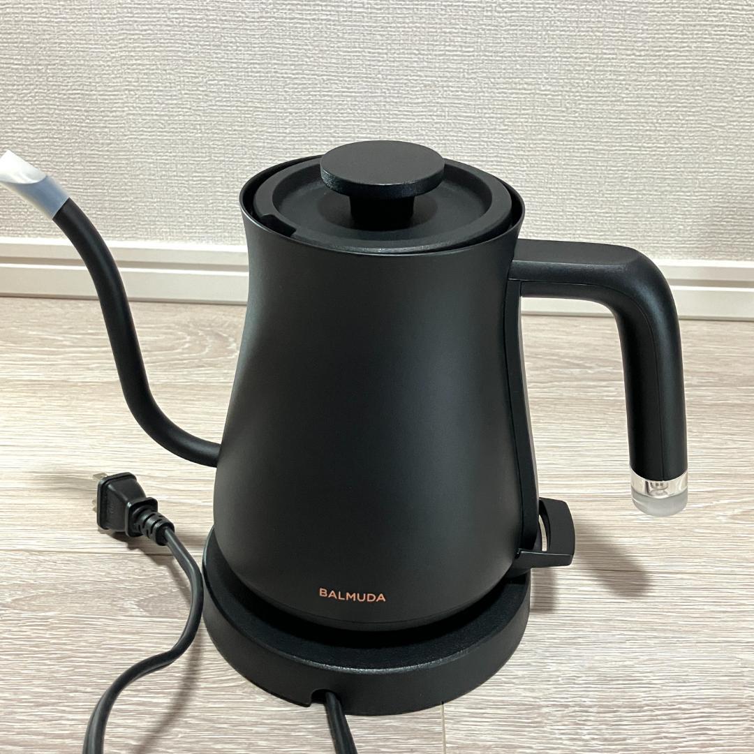 美品 BALMUDA バルミューダ The Pot 電気ケトル ブラック 黒