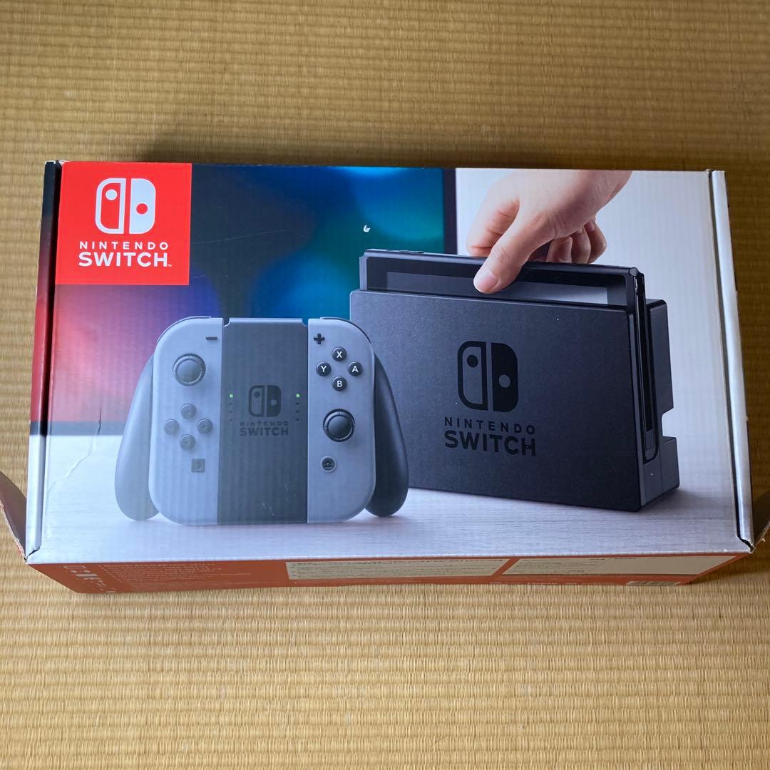 Nintendo Switch 本体 + Joy-Con