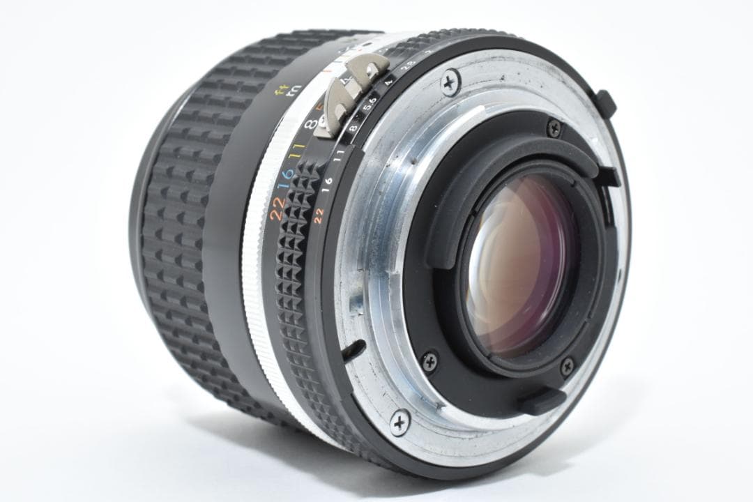 レンズ(単焦点) Nikon Ai-s Nikkor 35mm f/2 L0367