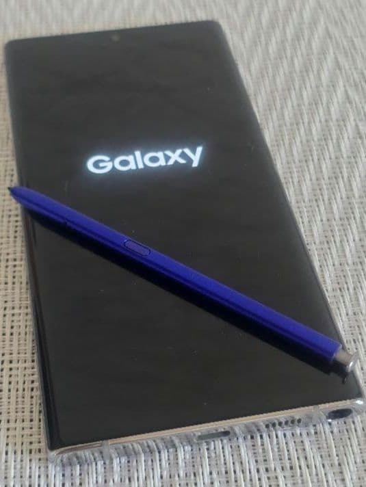 Samsung Galaxy Note10+　オーラグロー【訳あり】