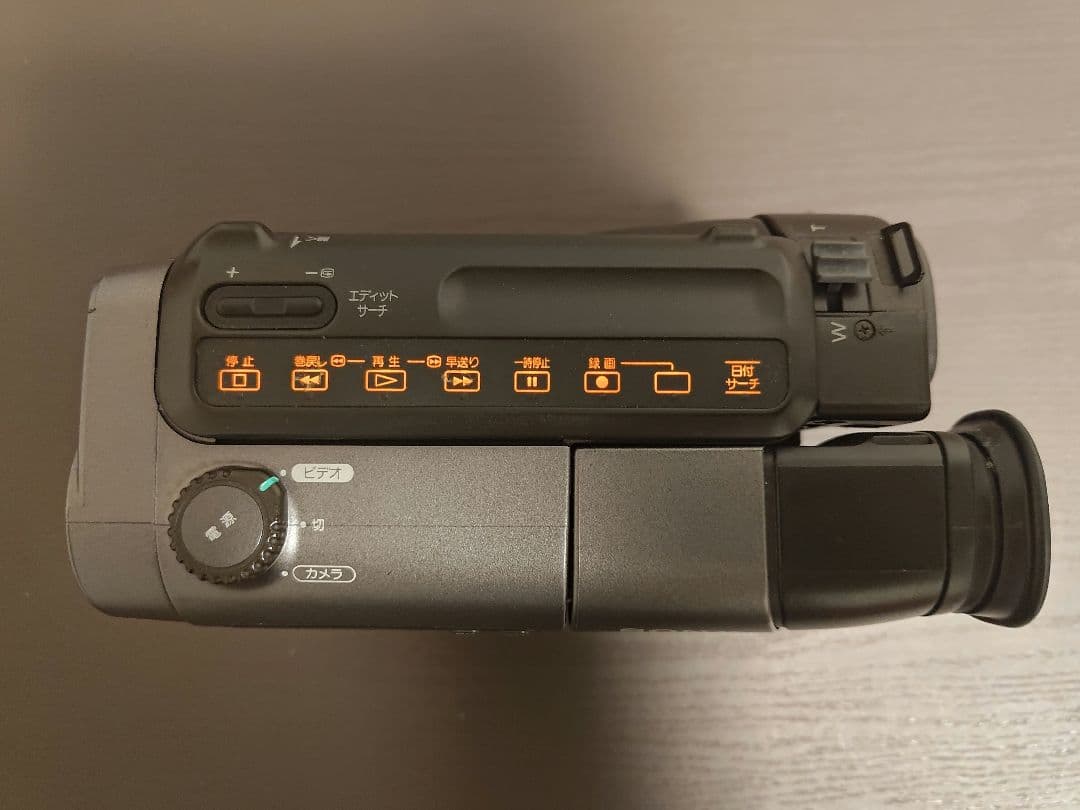 ビデオカメラ SONY video Hi8 Handycam CCD-TR3