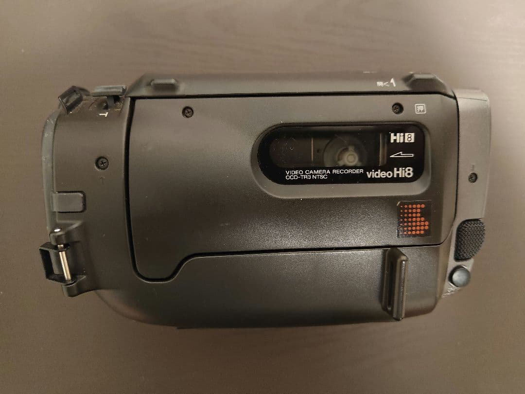 ビデオカメラ SONY video Hi8 Handycam CCD-TR3