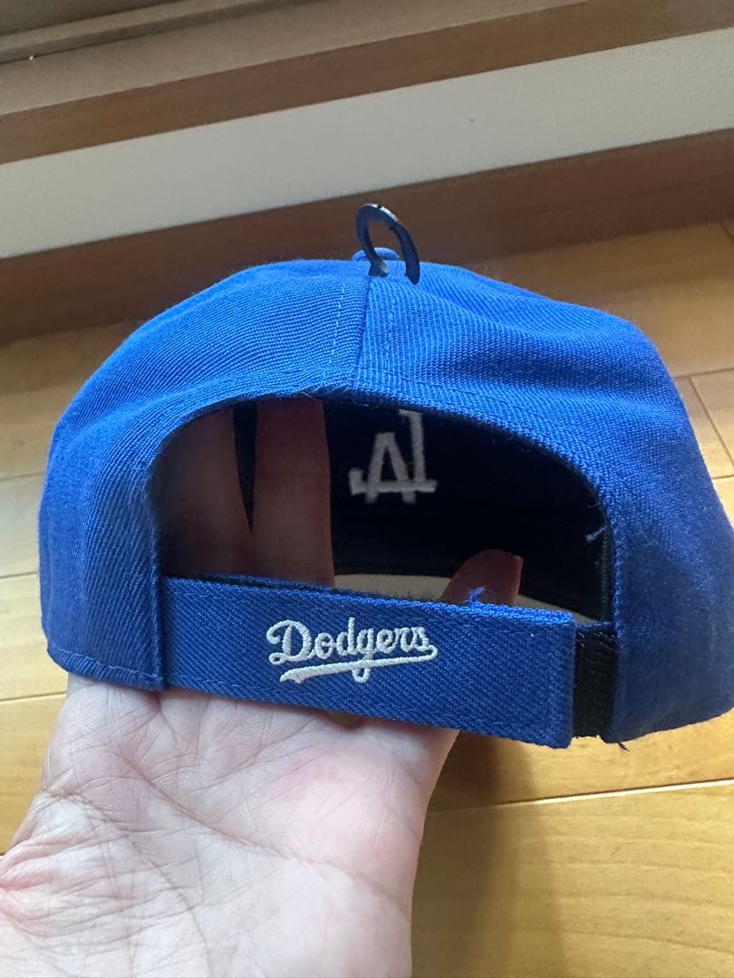 【カスタム新品未使用】ドジャース 公式　47 大谷翔平 選手　デコピン刺繍入り